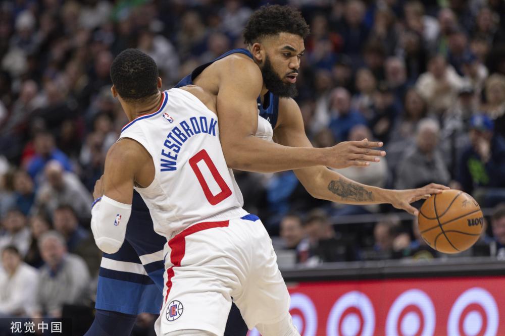 管理层之间 管理层之间